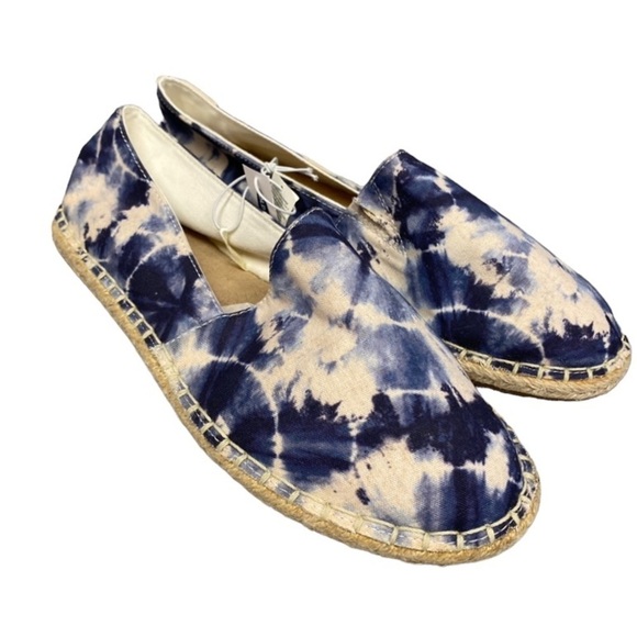 NEW Old Navy Blue Tie Dye Light Shibori Espadrilles Canvas Slip On Shoes Sz 9 - Picture 1 of 8